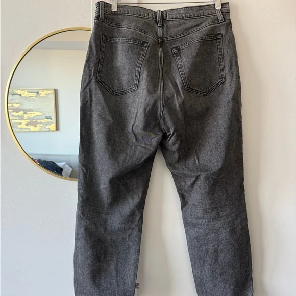 Abercrombie & Fitch Women’s Ankle Straight Ultra High Rise - Picture 2 of 2